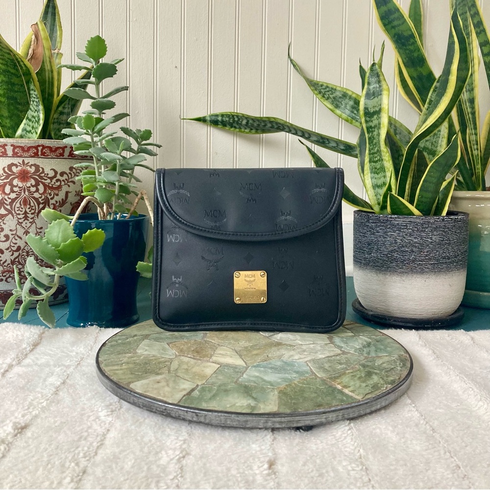 MCM 🌟HP🌟 Rare Vintage Munich Visetos Flap Bag Black